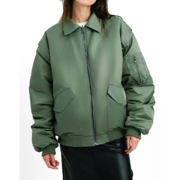 New ~ TOPSHOP NORDSTROM ~Reversible Collared Nylon Bomber Jacket Size 4-6 - Picture 1 of 9